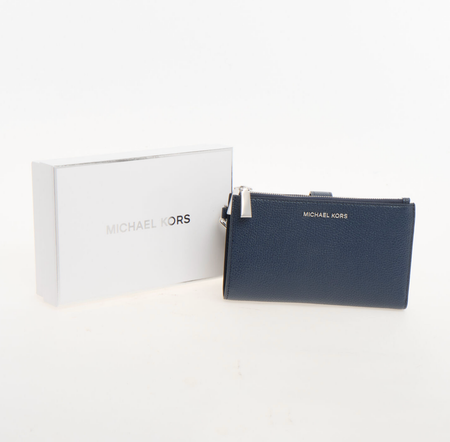 Michael Kors Navy Jet Set Wallet